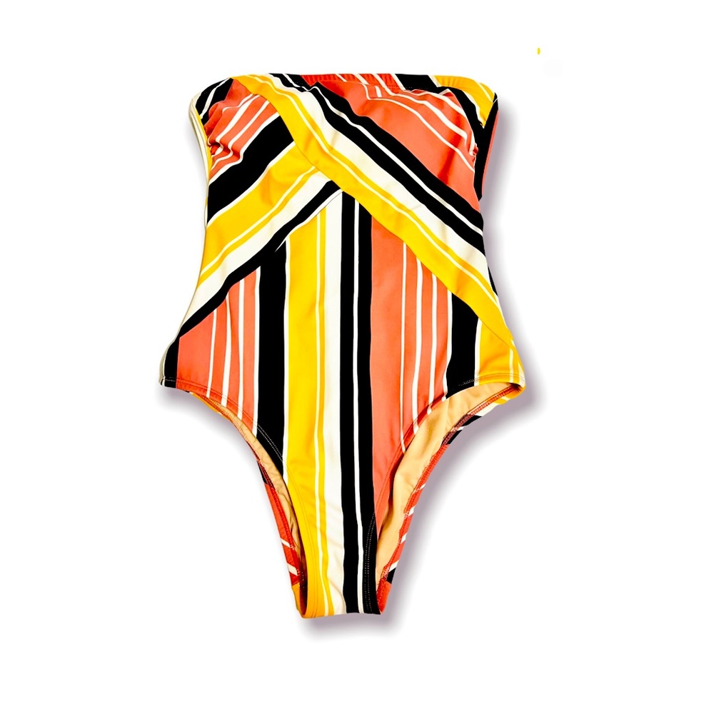 Beautiful swimsuit Size M